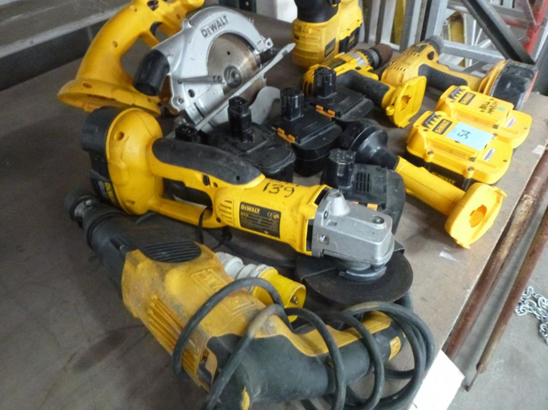 Selection of various Dewalt Hand Tools - Image 3 of 3