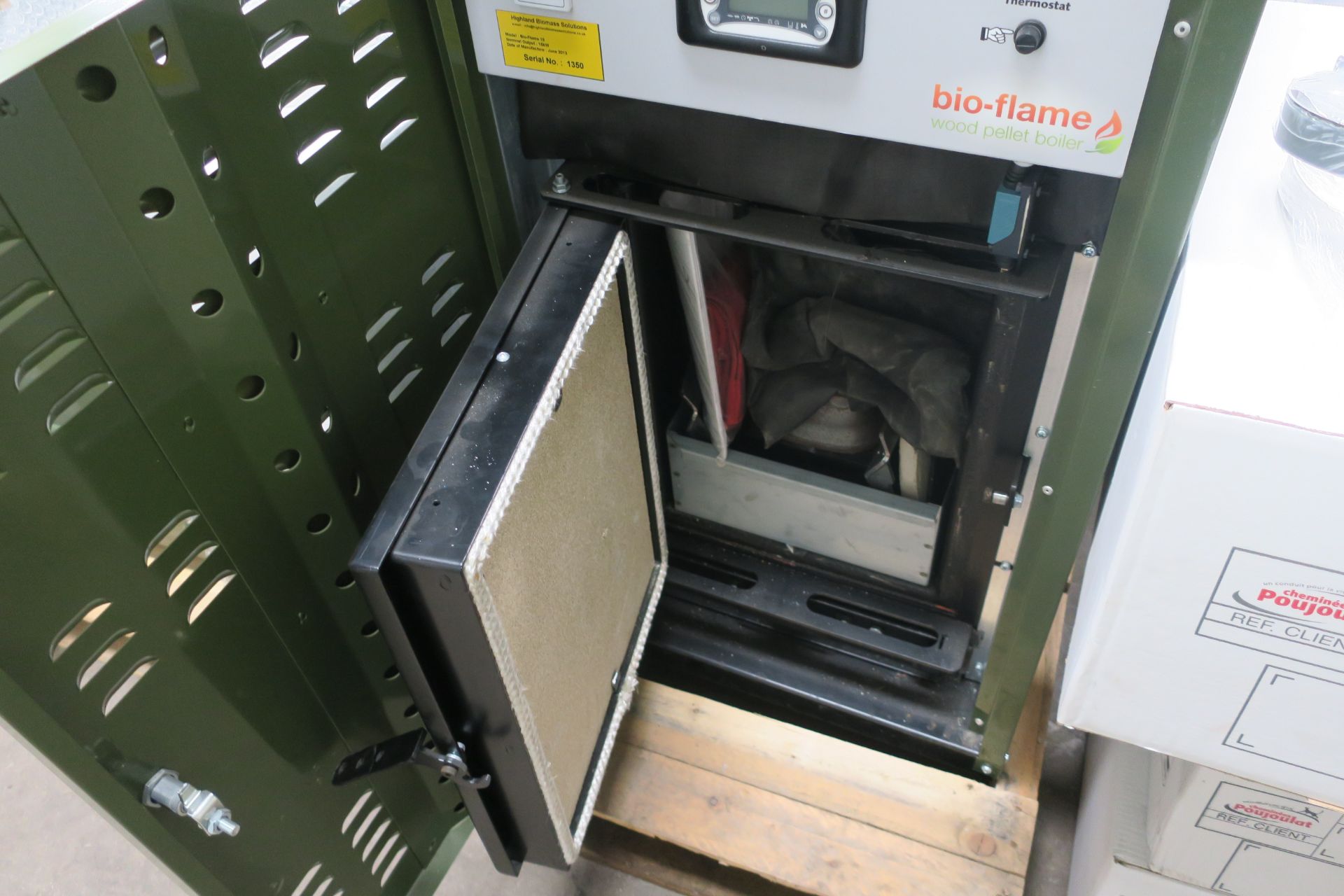 Unused Bio-Flame 15 'S' Wood Pellet Boiler - spares/repair - Image 4 of 6