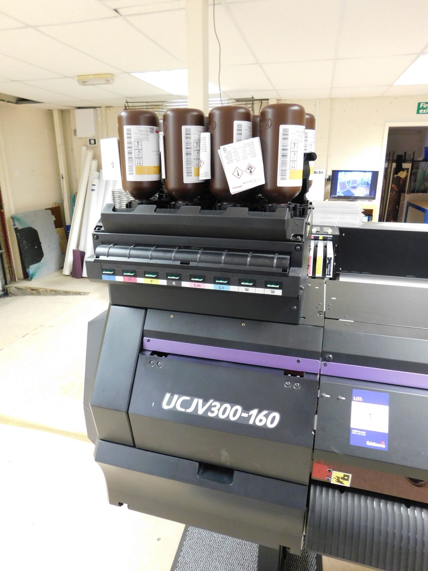 Mimaki UCJV300-160 wide format inkjet print / cut machine, Yea 2018 (sold subject to confirmation fr - Image 3 of 7
