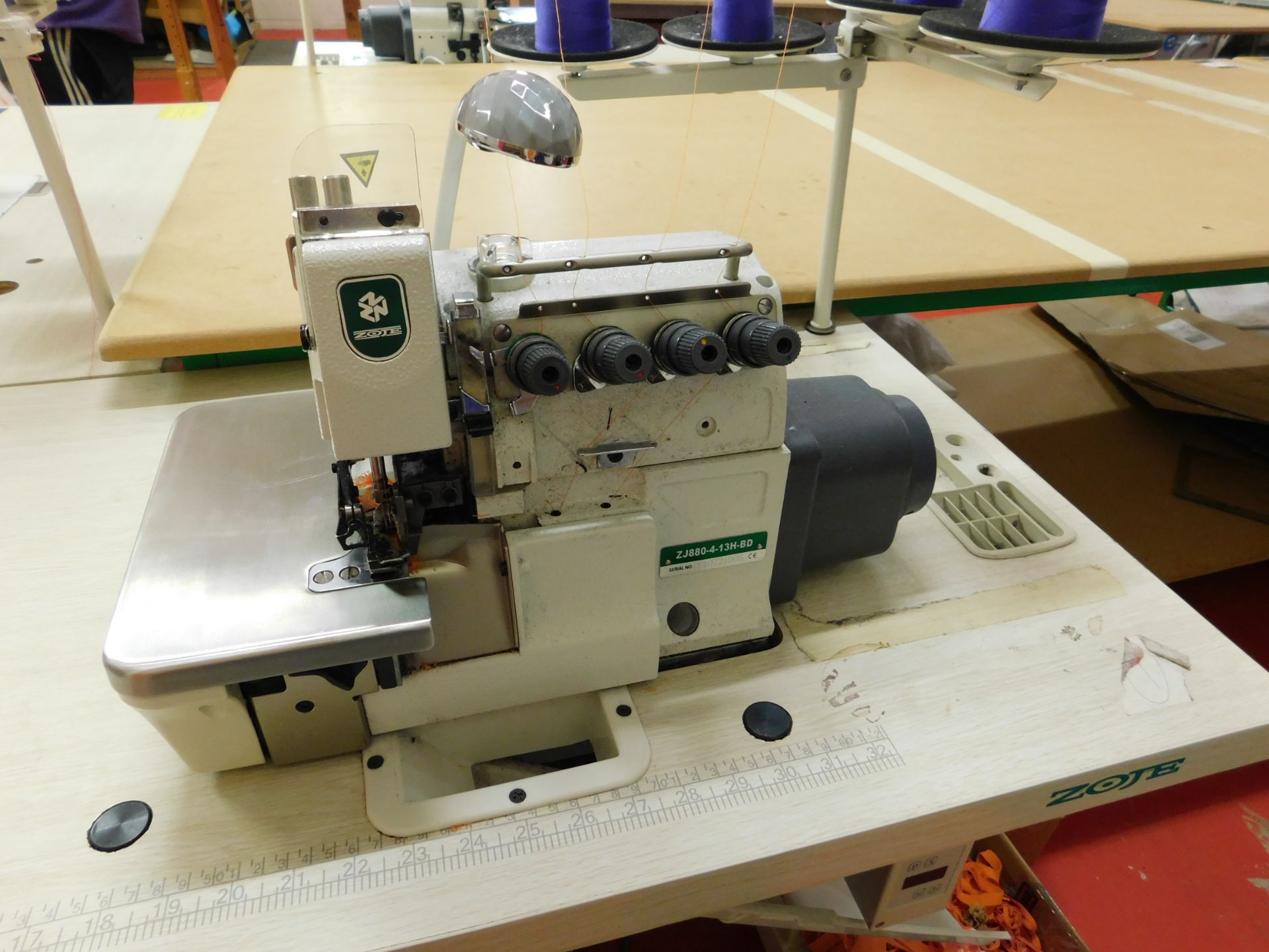 Zoje ZJ880-4-13H-BD 4 thread over locker sewing machine, Serial Number 140721005 - Image 2 of 4