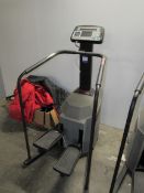 Life Fitness 9500Hr Stepper (Spares or Repair)