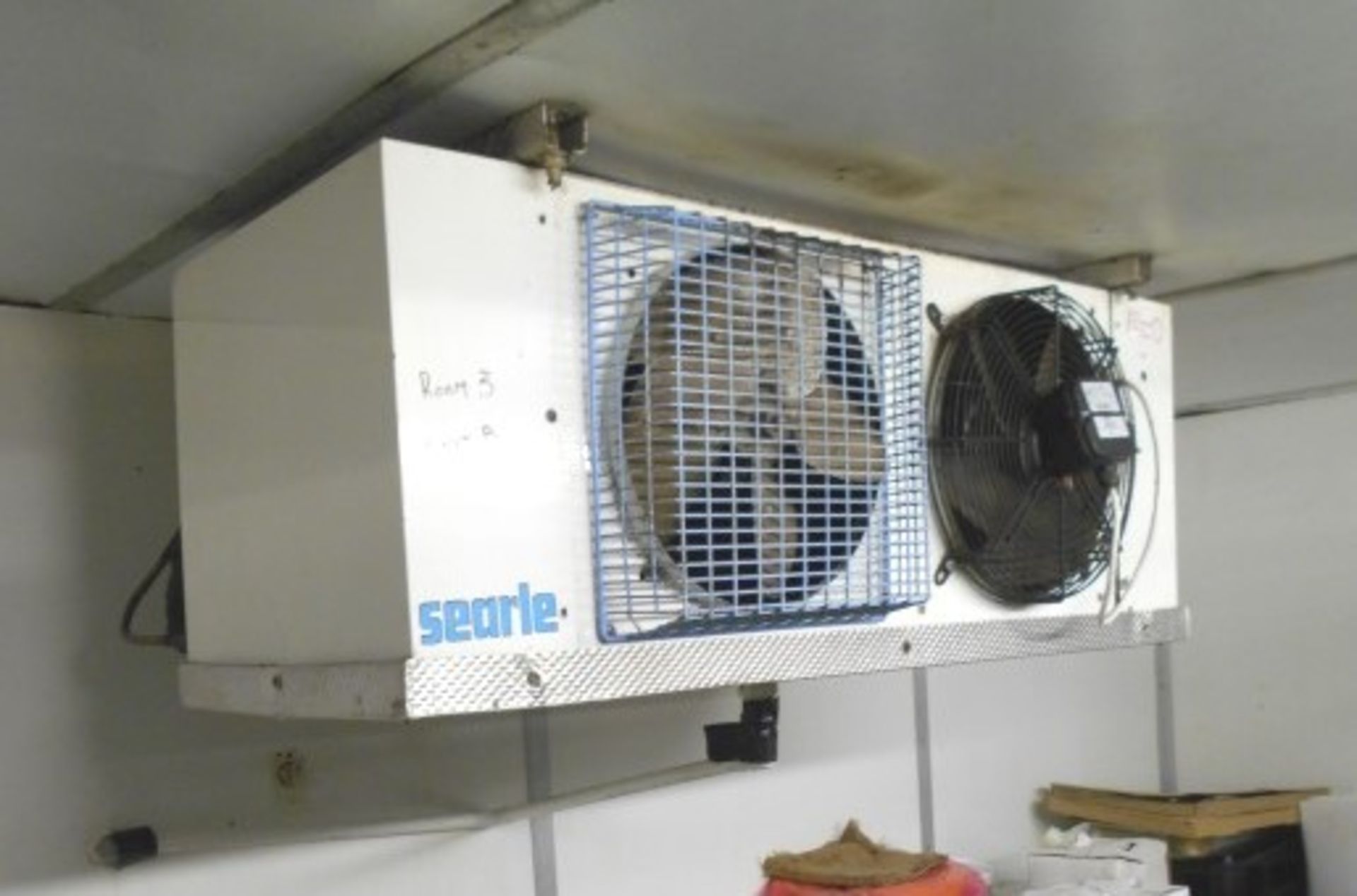 Built In Fridges, buyer to dismantle, method state - Image 4 of 6