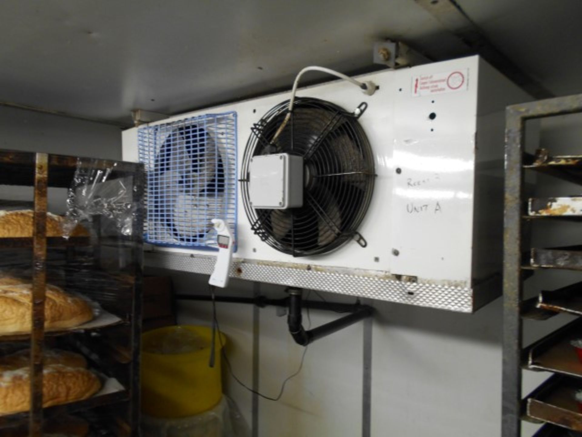 Built In Fridges, buyer to dismantle, method state - Image 5 of 6