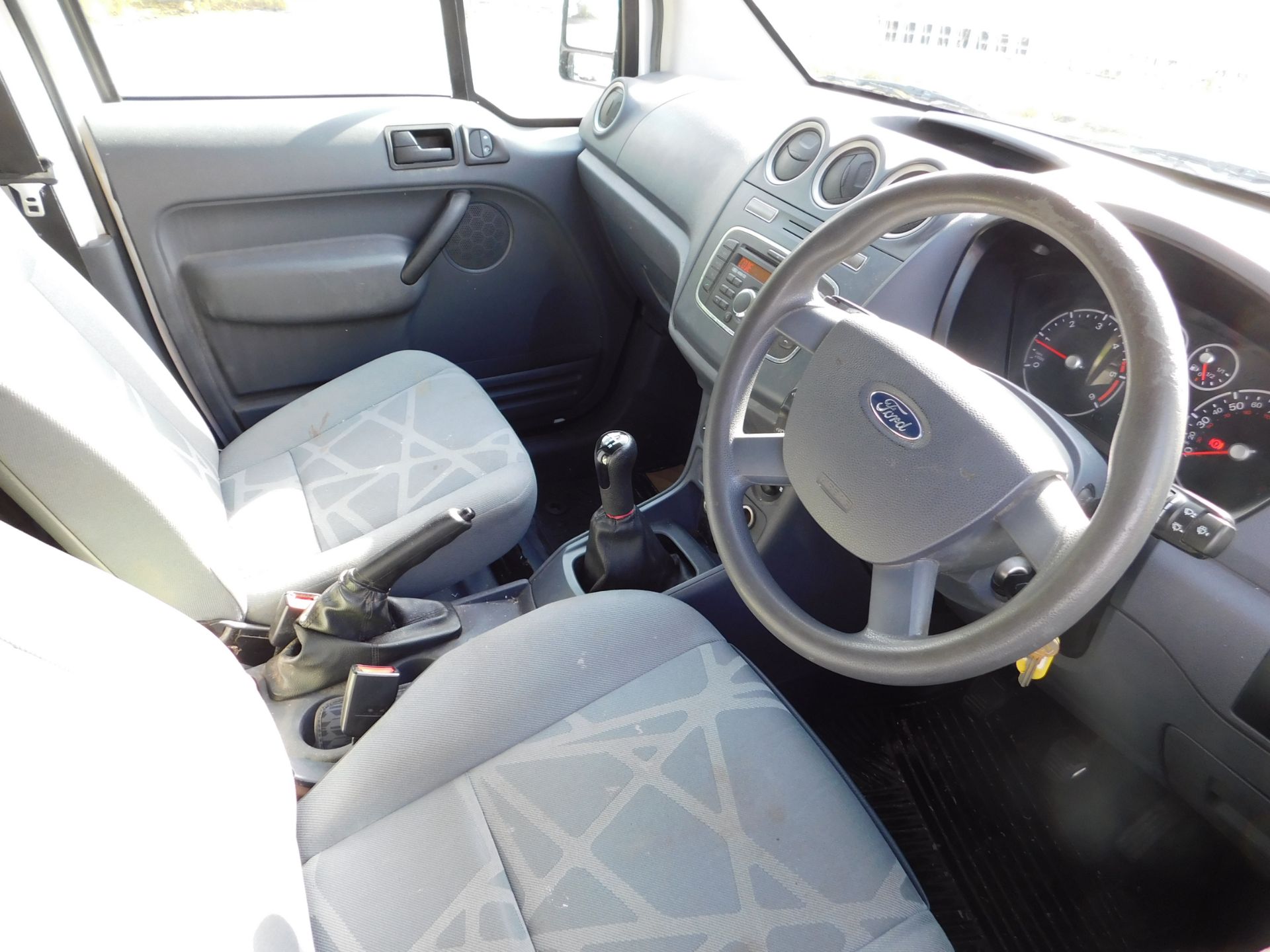 Ford Transit Connect 75 T200, Registration LC60 OF - Image 5 of 6