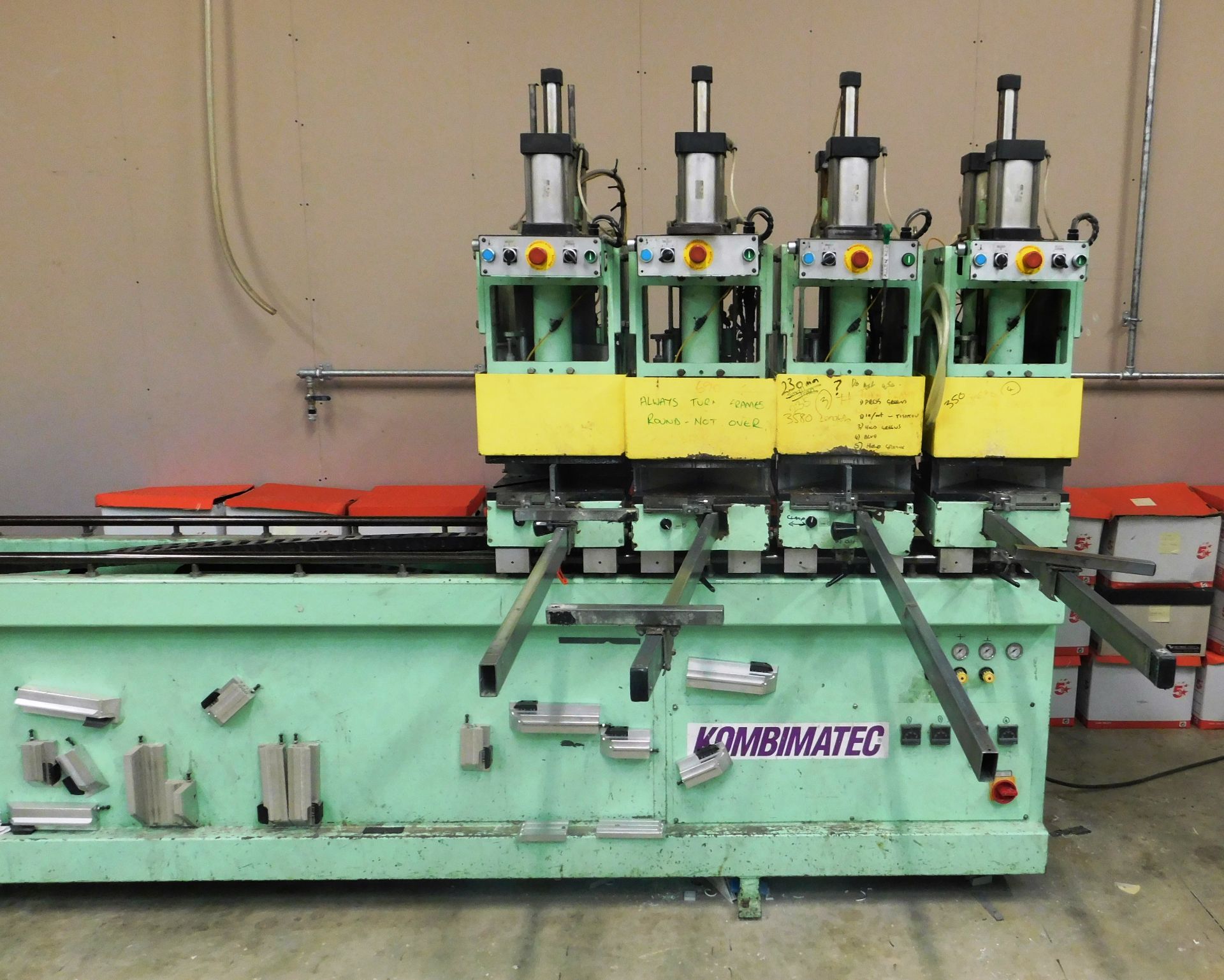 Kombimatec Type 4HDV160 four head welder, serial n - Image 2 of 3