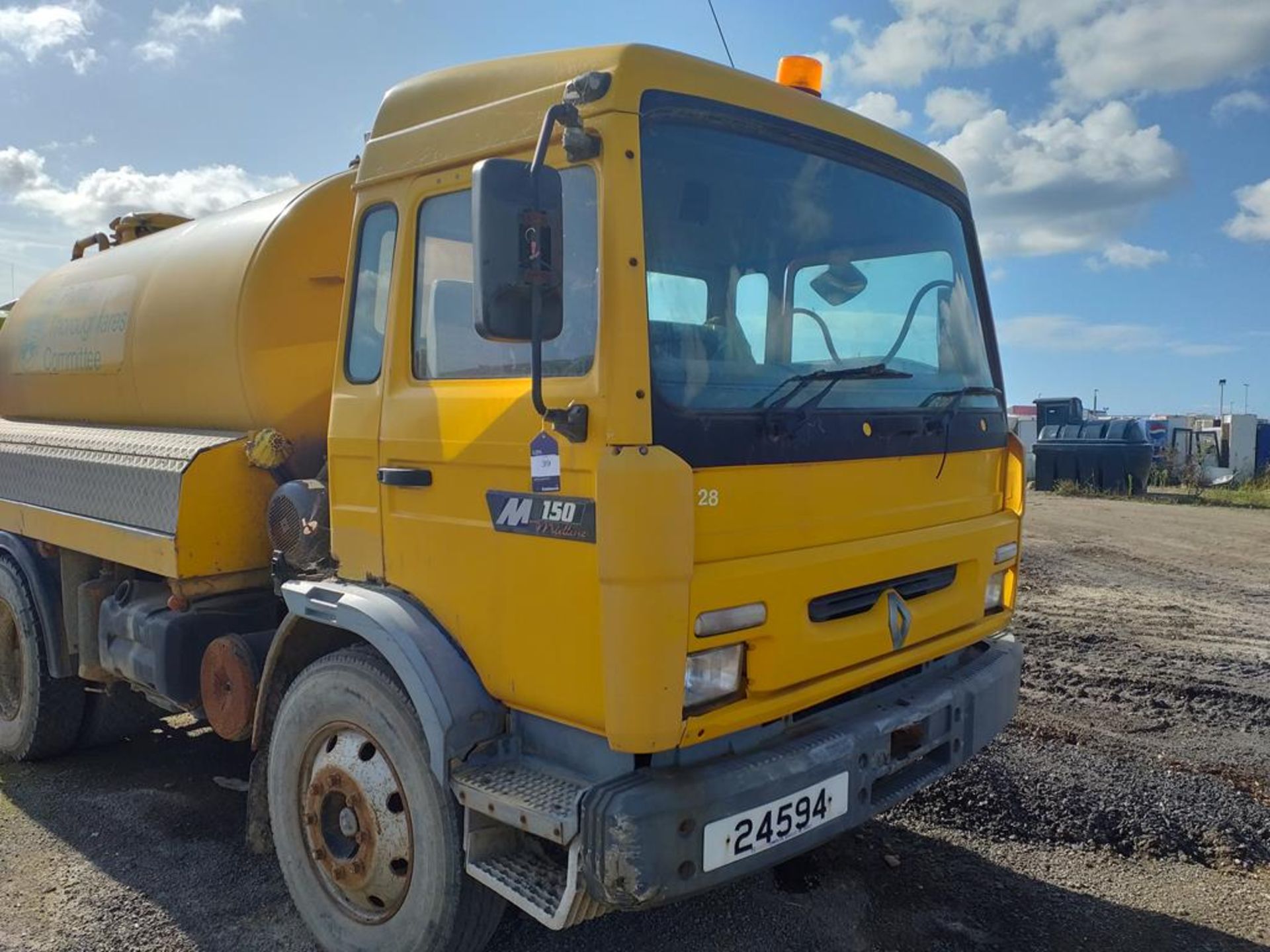 Renault M150 Midliner 4 Wheel Gully Tanker 24594 - Image 7 of 8