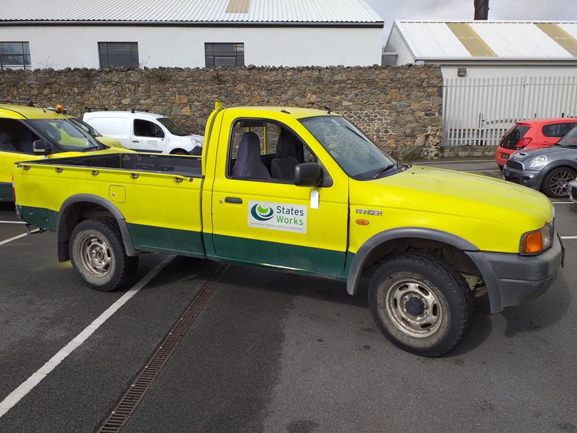 Ford Ranger 4x4 Pick-up 67901 - Image 2 of 8