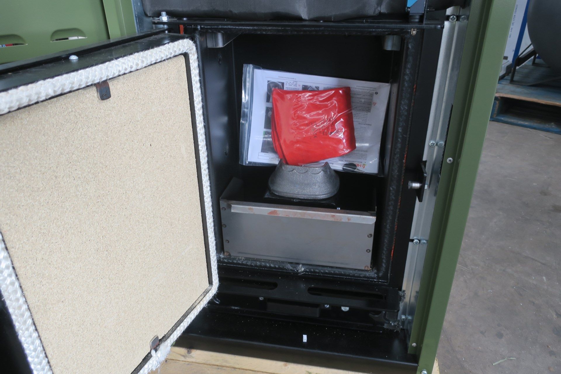 New & Unused Bio-Flame 15 'S' Wood Pellet Boiler - Image 6 of 17