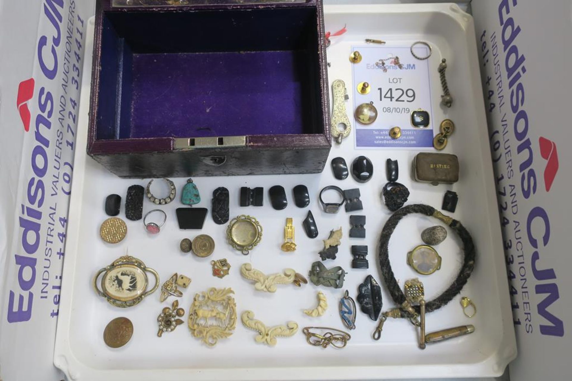 A collection of Victorian Jewellery