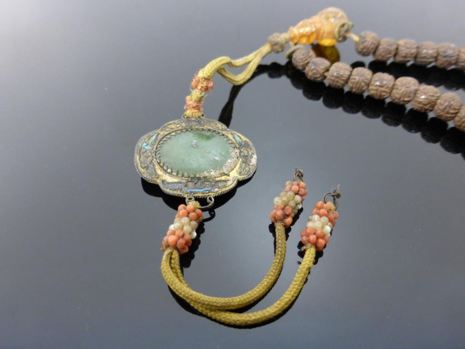 Jade Pendant Drop, Carved Prayer Beads with Coral Fittings, Amber Section - Image 3 of 3