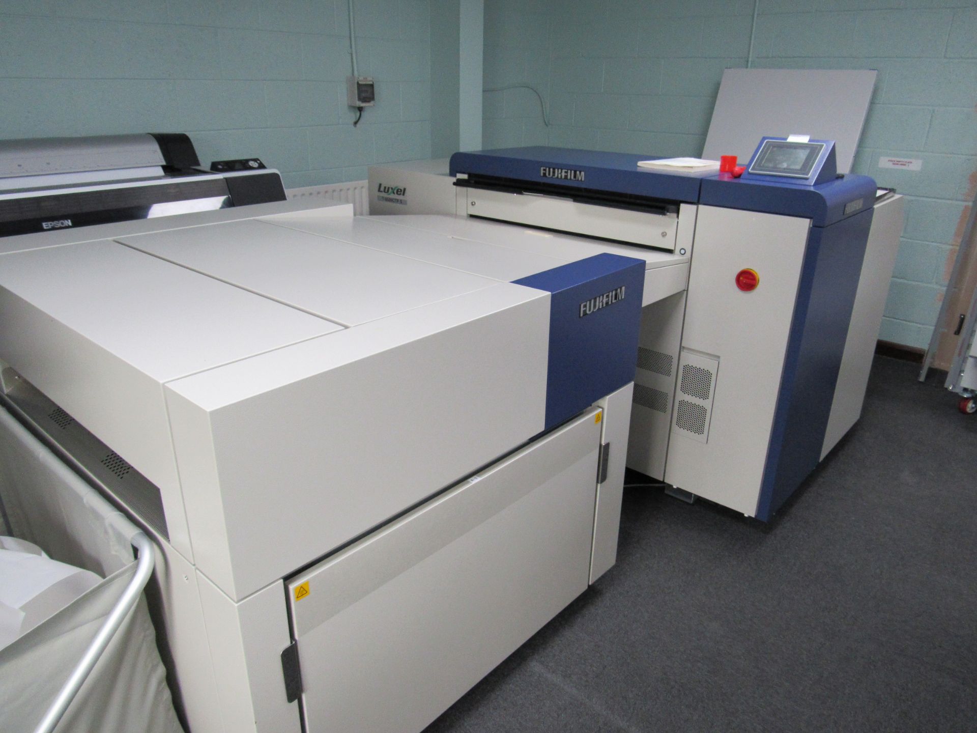 Fujifilm Luxel T-6500CTP - S 21 PPH system compris - Image 2 of 27