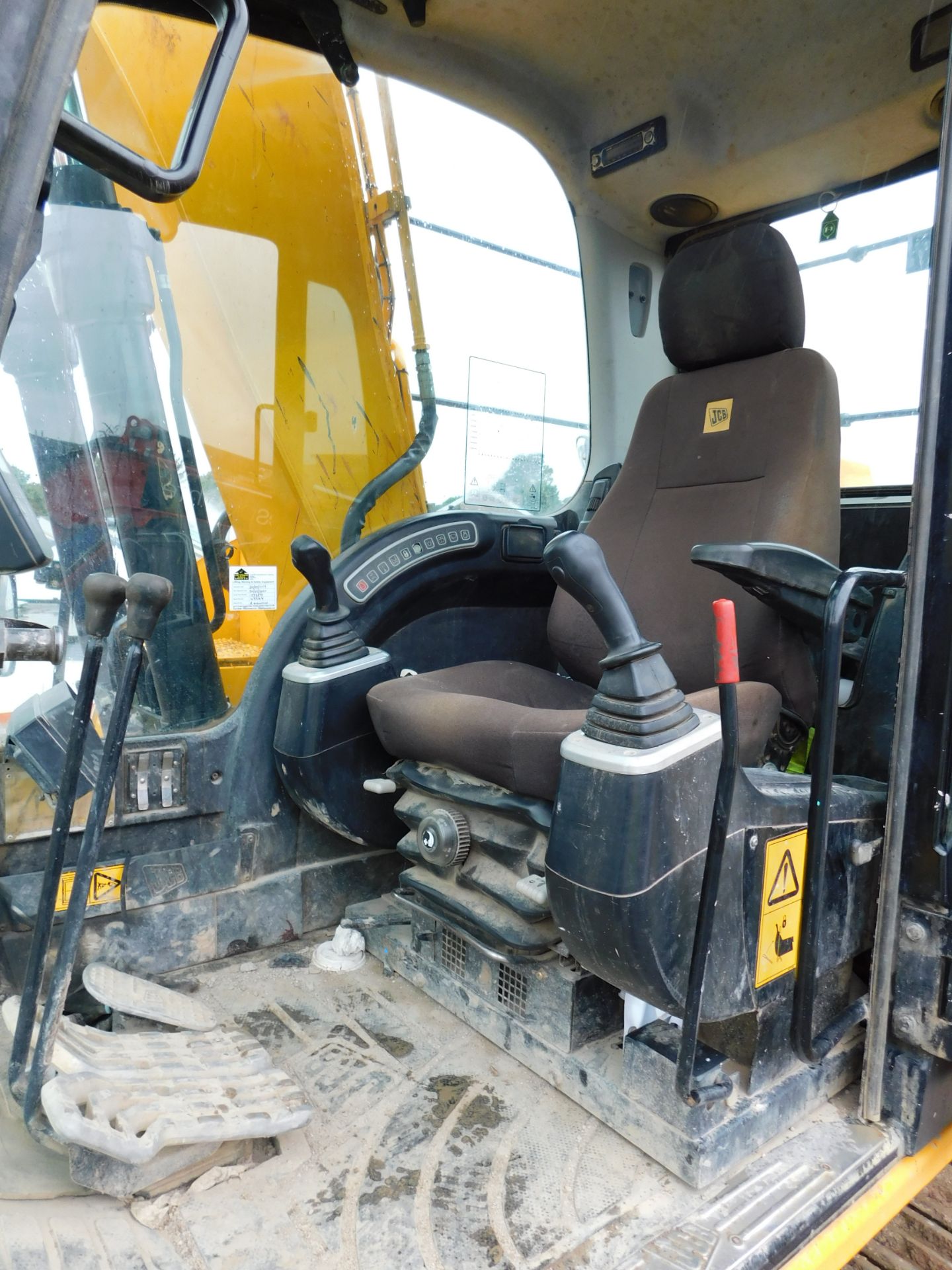 JCB JS130LC Excavator, Weight 13430kg, Serial Number 130564, Year 2011, 7912 hours, anti vandal - Image 6 of 8