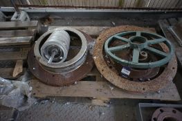 Contents to pallet inc. Valve Wheel, Adaptor Plates etc.