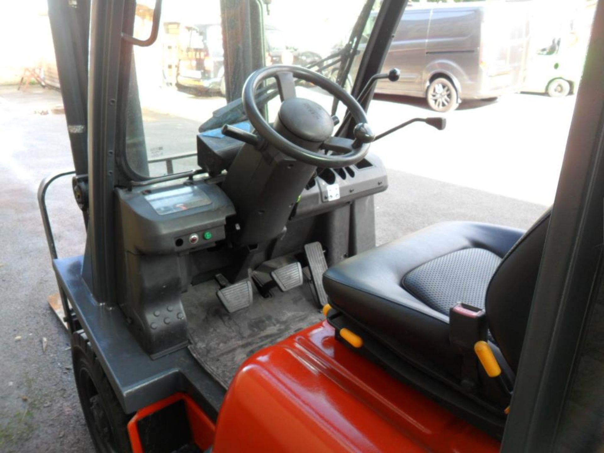 Nissan UDO2A25PQ LPG 2.5T Forklift Truck - Image 11 of 14