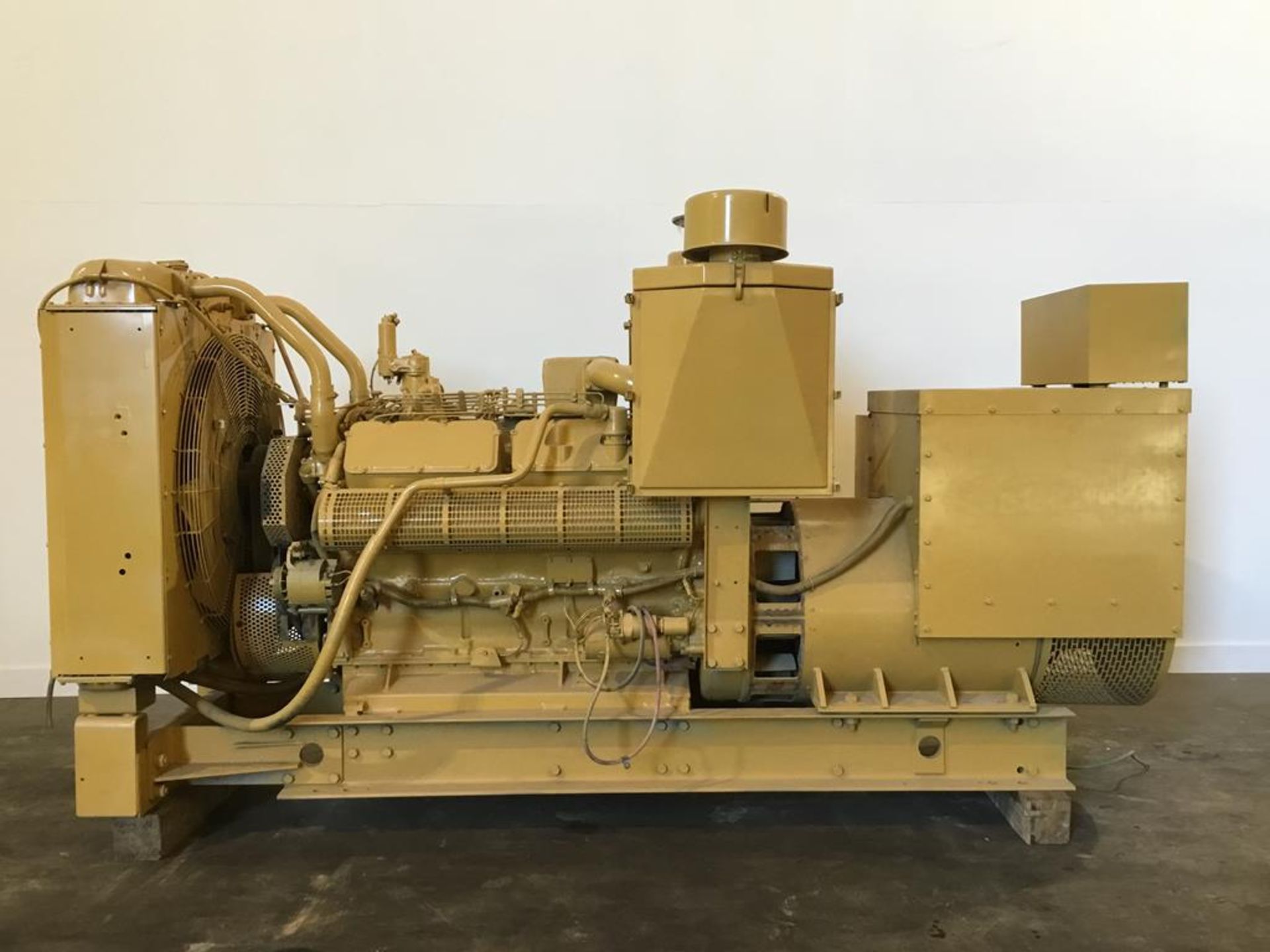 Caterpillar 3412 Diesel Generator - Image 3 of 16