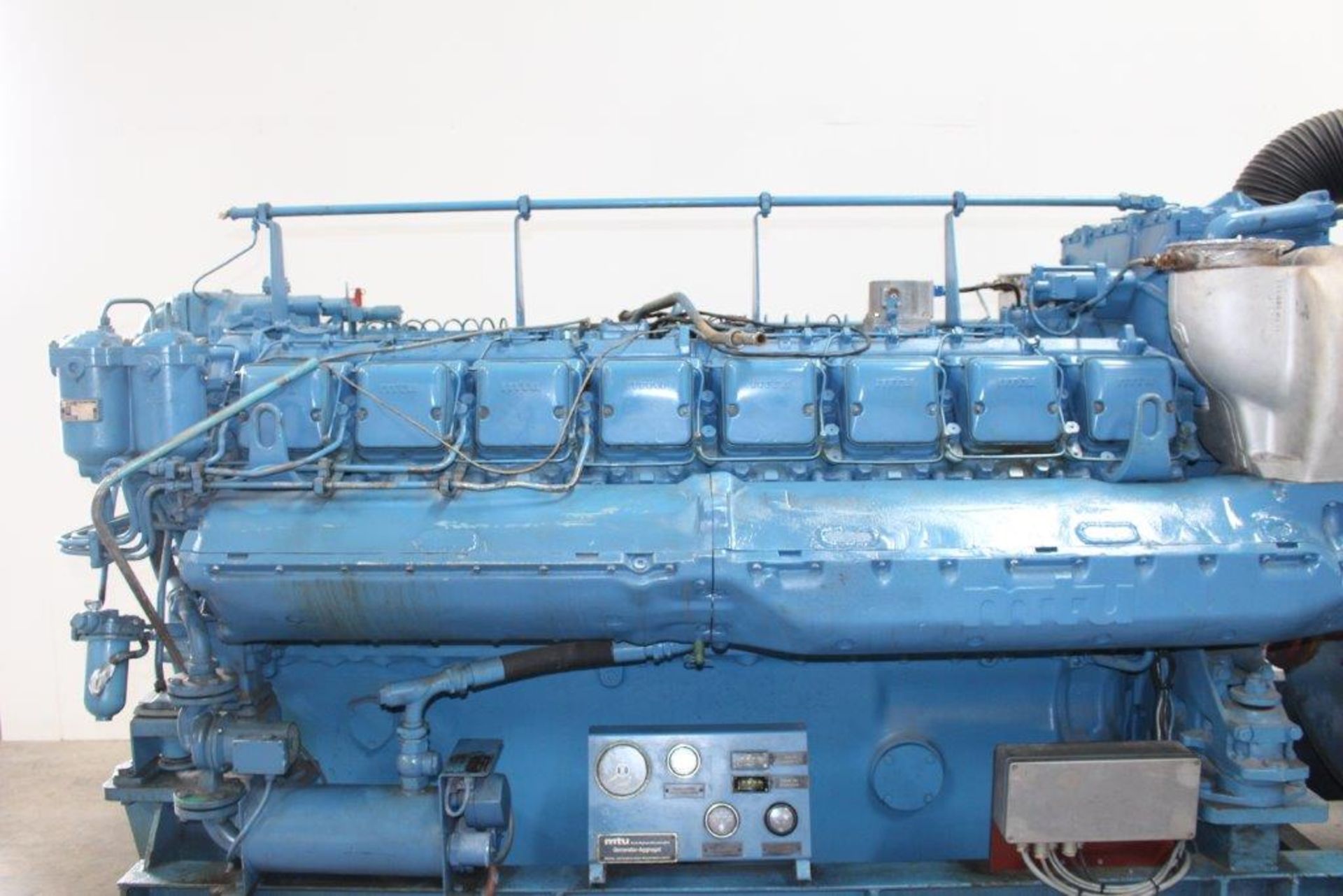 MTU 1875Kva Diesel Generator - Image 4 of 11