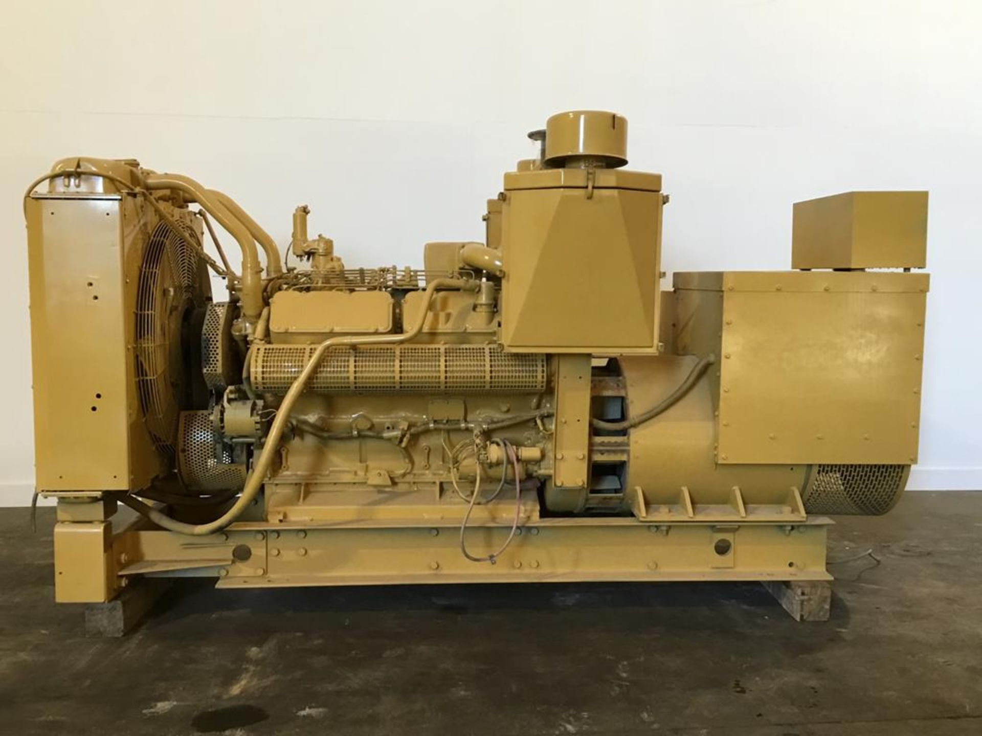 Caterpillar 3412 Diesel Generator - Image 4 of 16