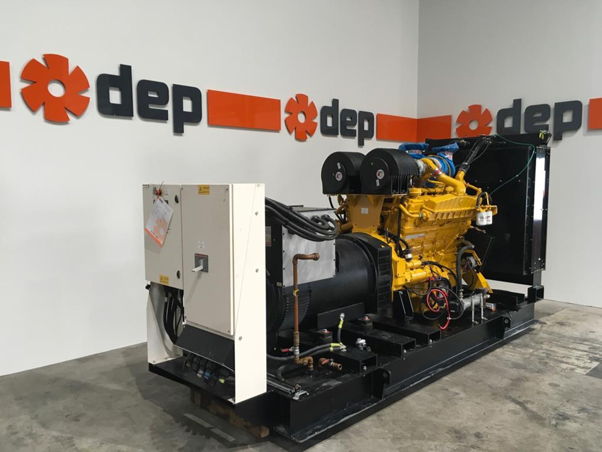 Cummins 670Kva Diesel Generator - Image 2 of 12