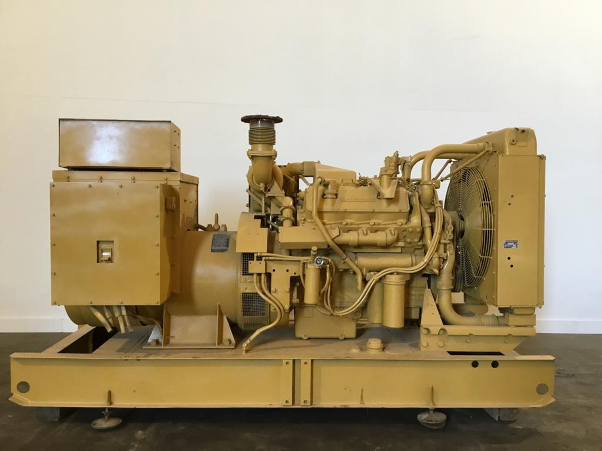 Caterpillar 400Kva Diesel Generator - Image 10 of 12