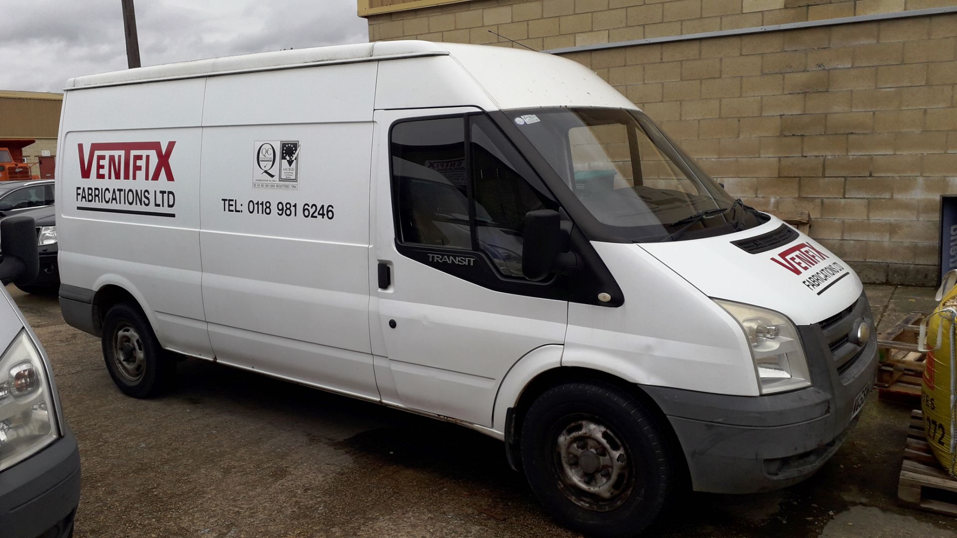 Ford Transit 115 T350L RWD Panel Van, Registration - Image 2 of 9