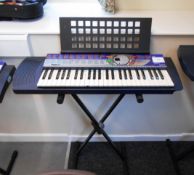 Yamaha Portrtone PSR74 battery operated Organ on s