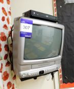 Goodmans Wall Mounted Combined TV and VHS Video Pl