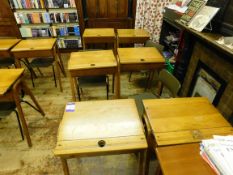 6 Retro Flip Top Wooden School Desks with 6 Plasti
