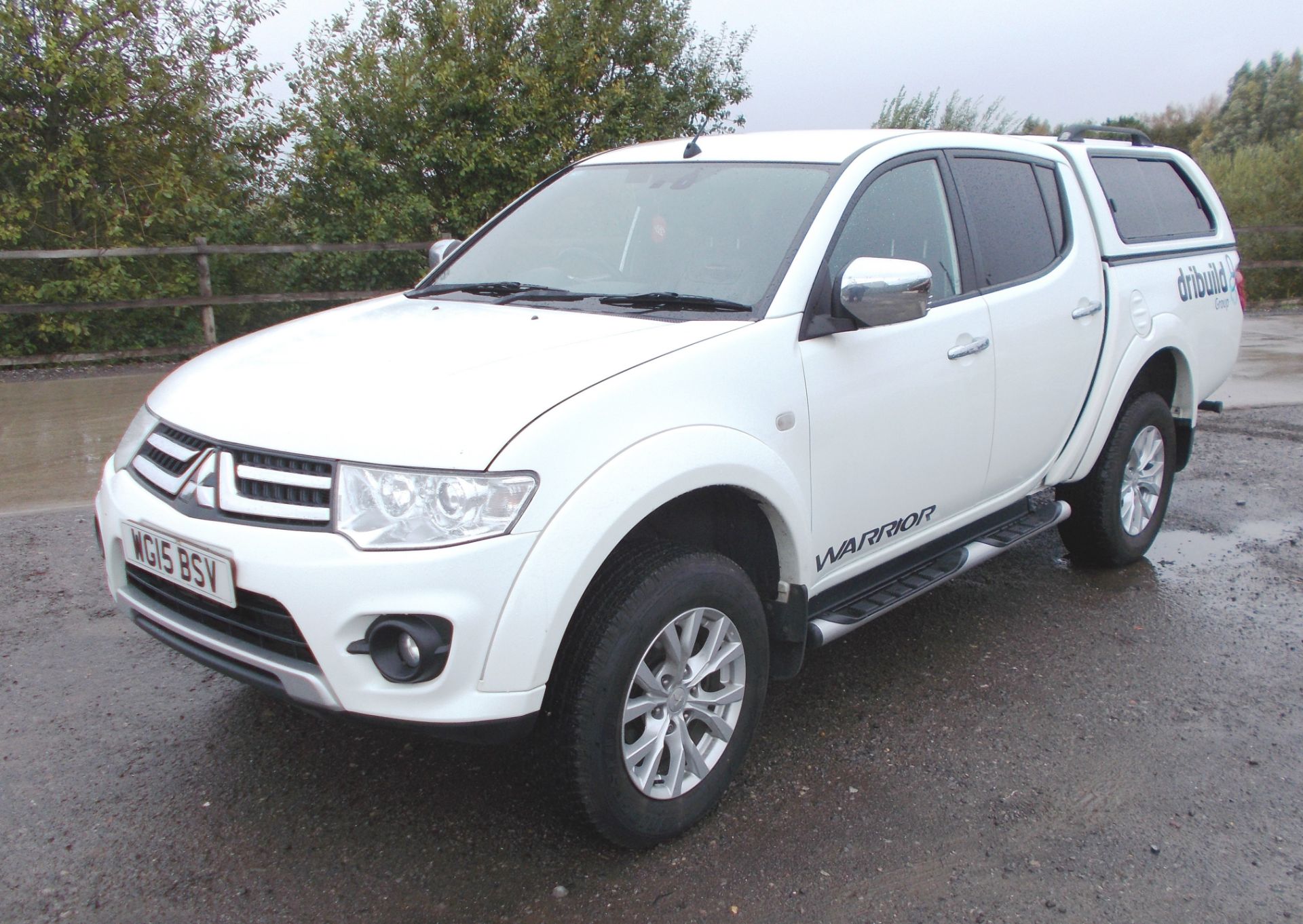 Mitsubishi L200 Warrior LB DCB DI-D 4x4 A Pick Up, registration WG15 BSV, first registered 8 May