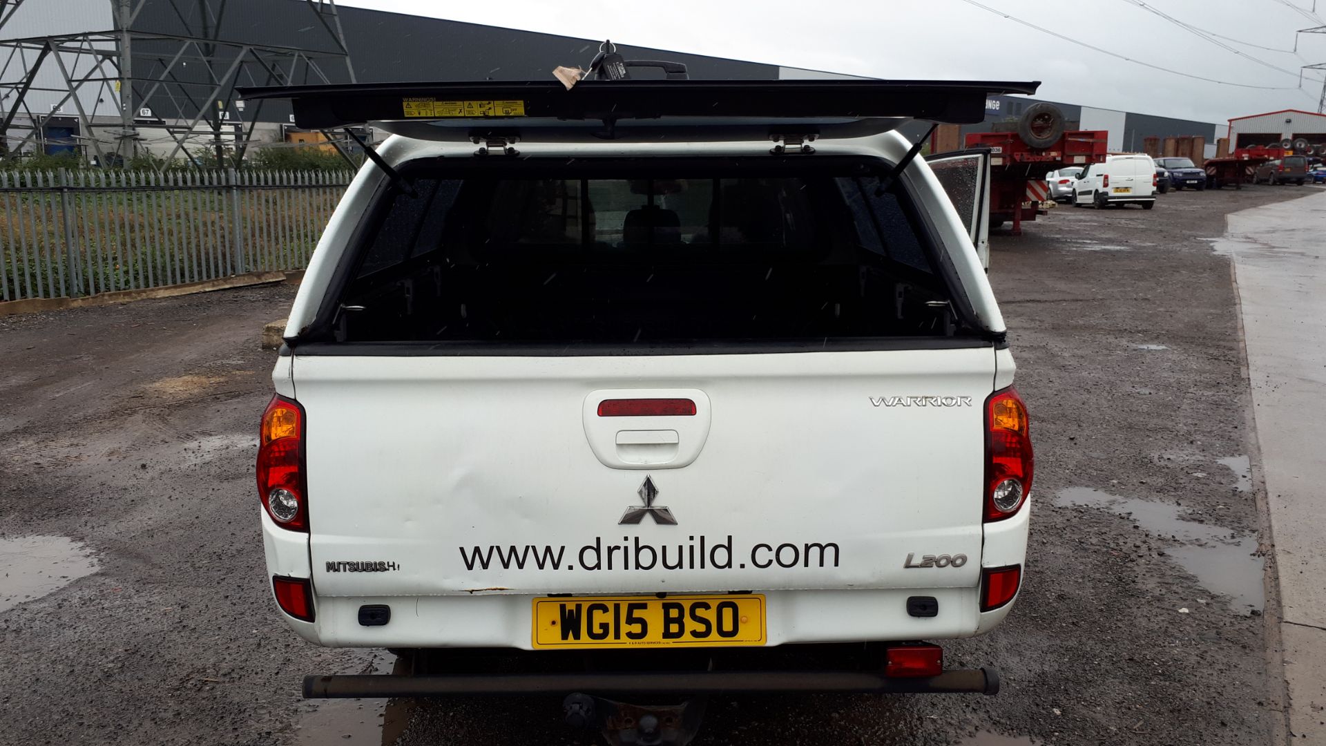 Mitsubishi L200 Warrior LB DCB DI_D 4x4 A Pick Up, registration WG15 BSO, first registered 13 May - Image 11 of 15