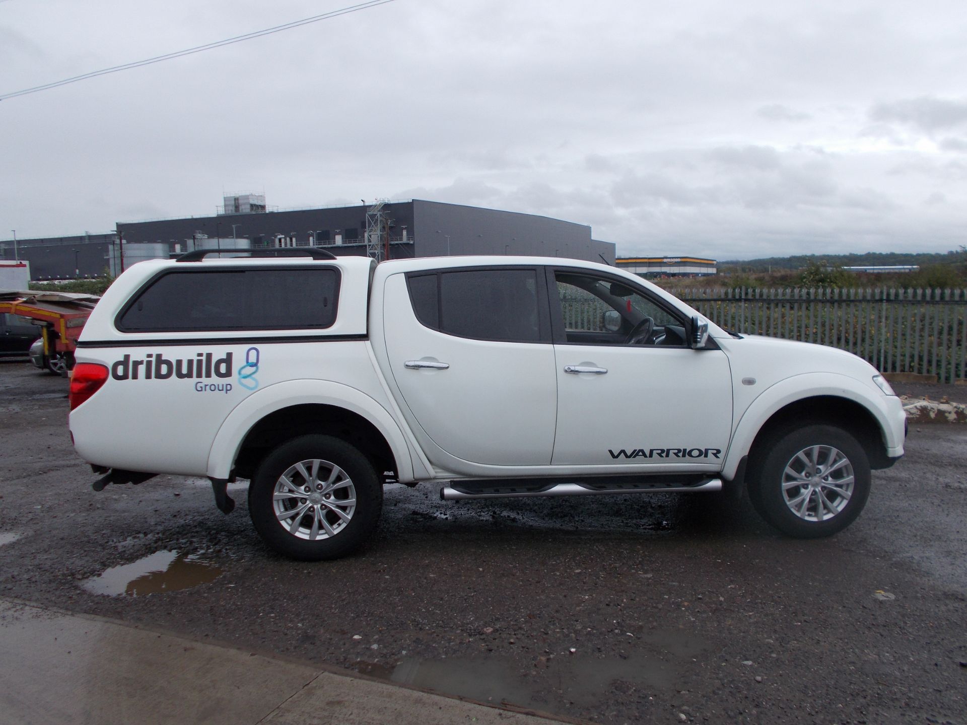 Mitsubishi L200 Warrior LB DCB DI-D 4x4 A Pick Up, registration WG15 BSV, first registered 8 May - Image 6 of 16