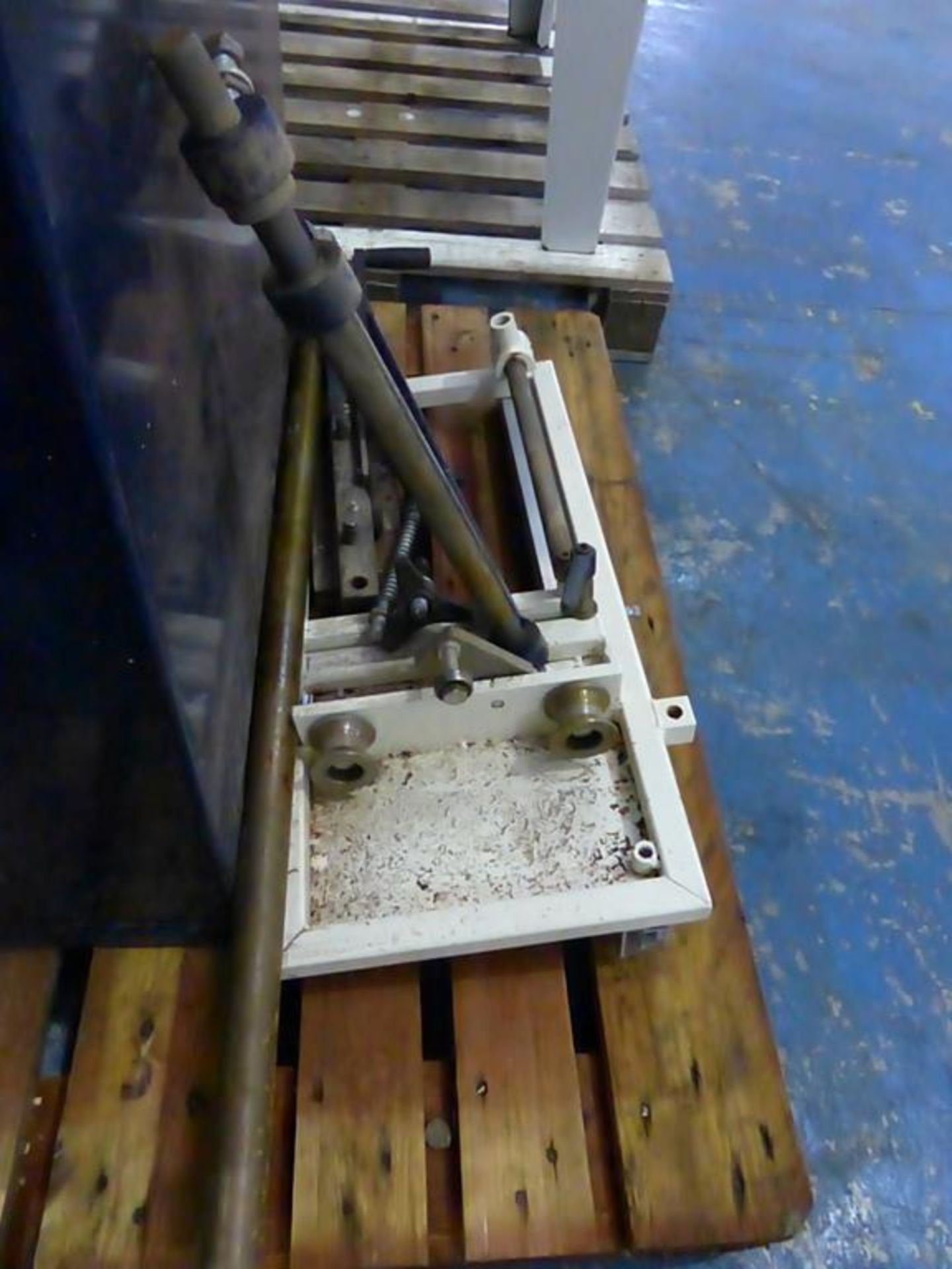 A Sedgwick SM4 Spindle Moulder with Tenon Slide Table - Image 4 of 5