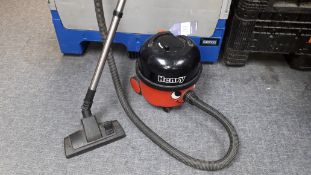 Numatic Henry HVR200-22 Vacuum 240v