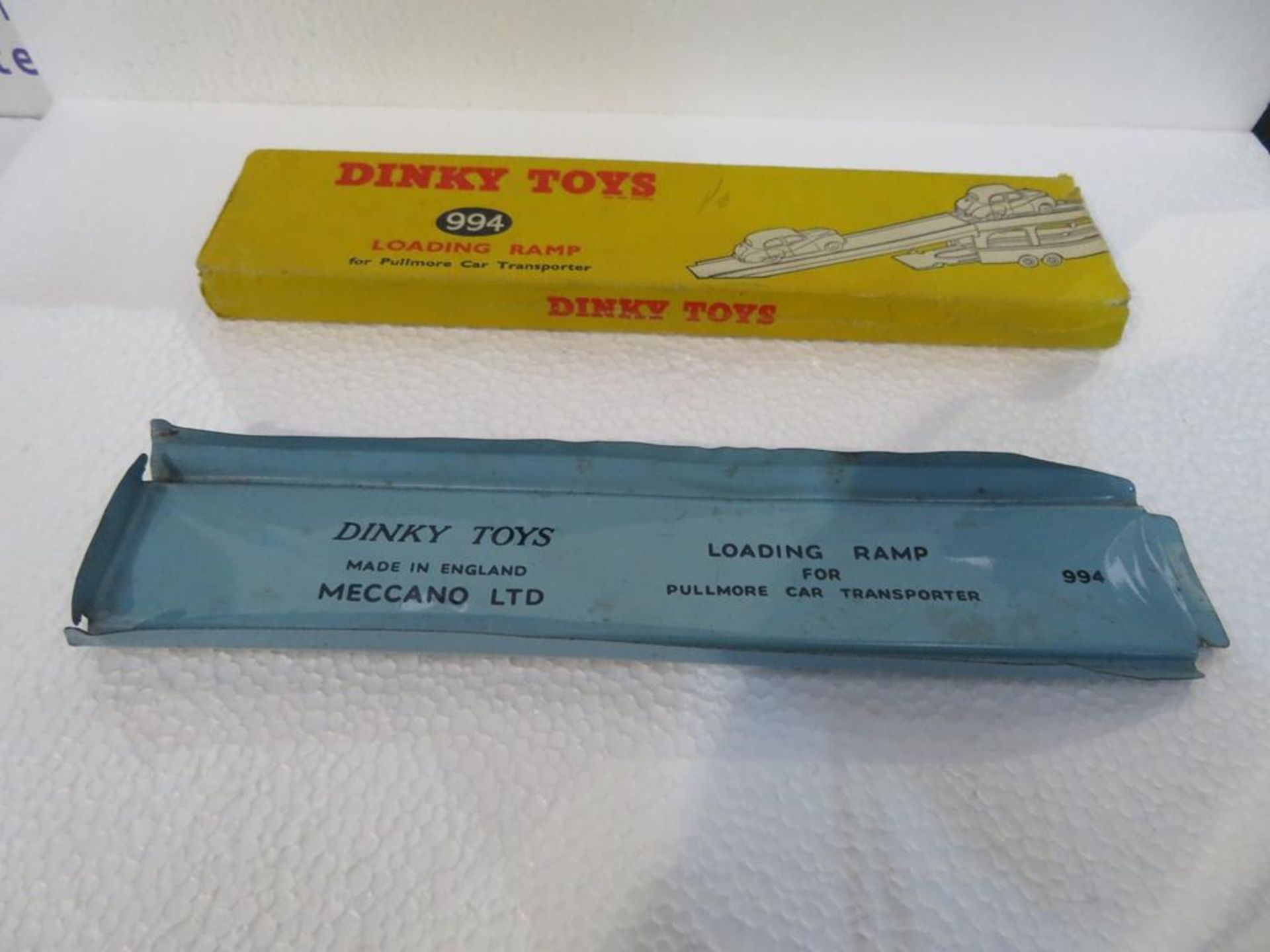 Dinky 27K Hay Rake and a Dinky 994 Loading Ramp - Image 5 of 5