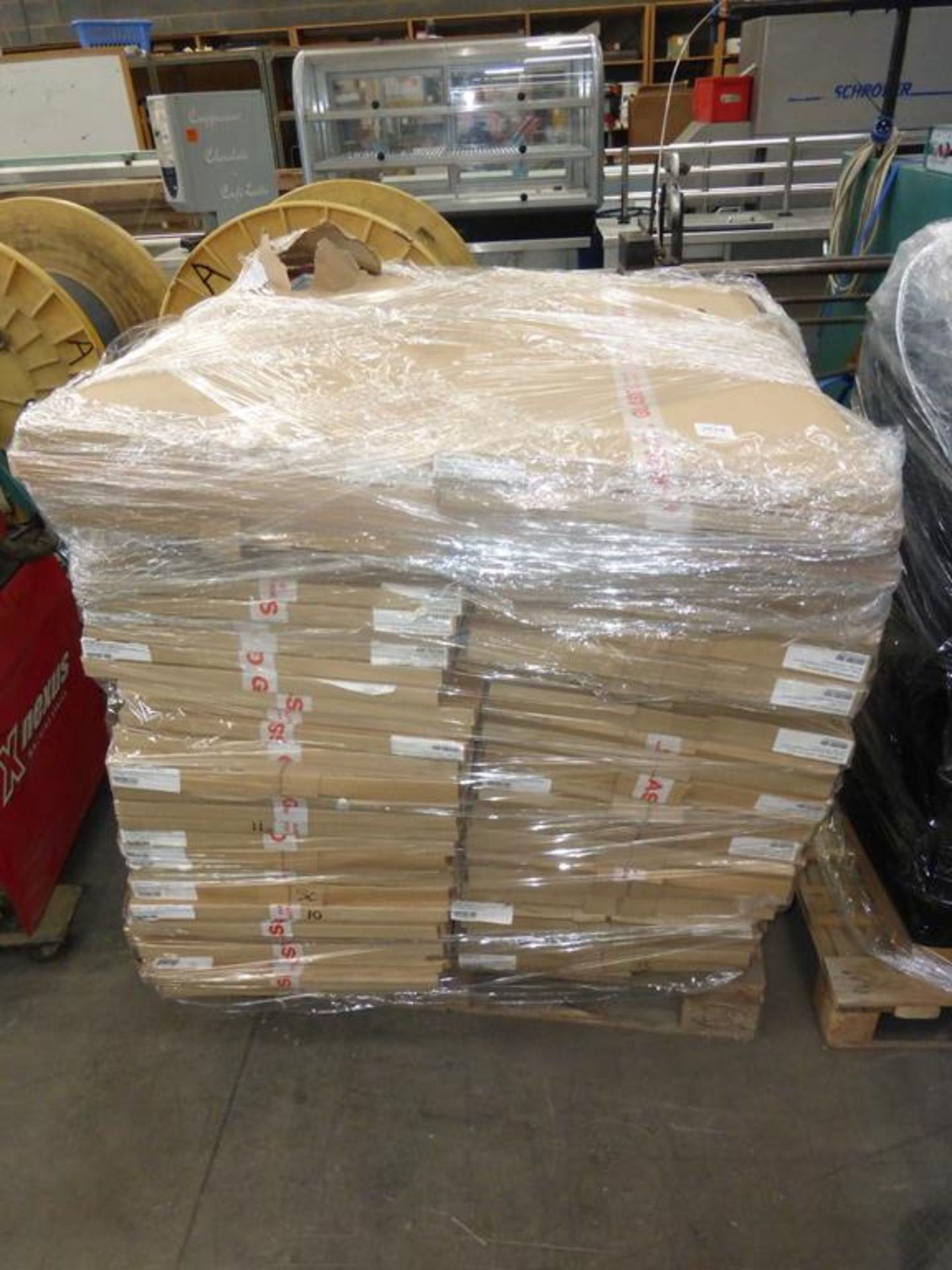 Pallet of Picture Frames.