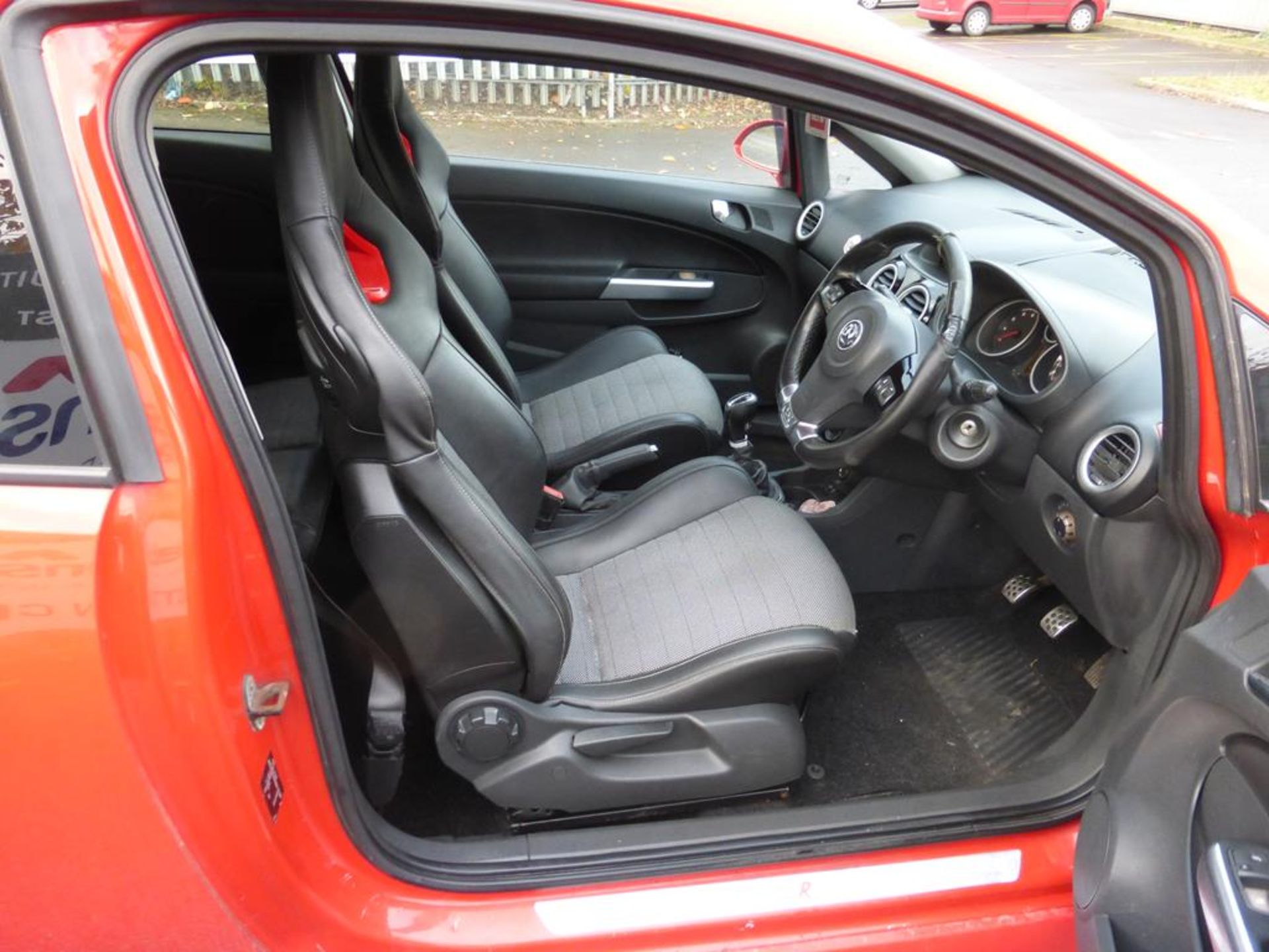 Vauxhall Corsa VXR 1.6 Petrol - Image 7 of 13