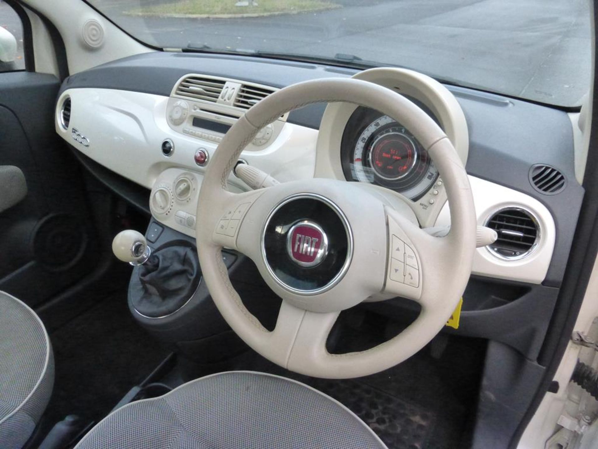 Fiat 500 - Image 7 of 12