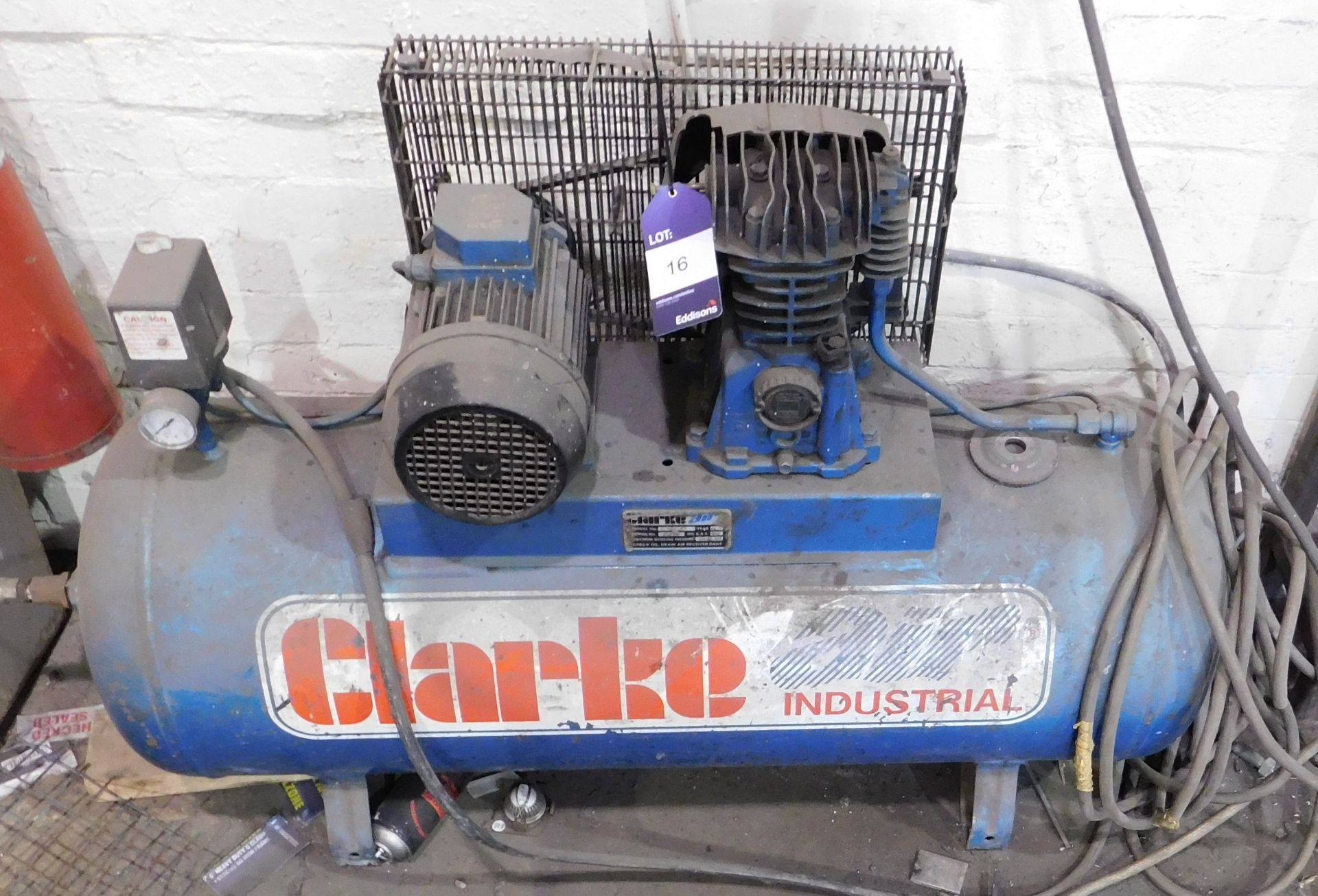 Clarke Receiver Mounted Compressor