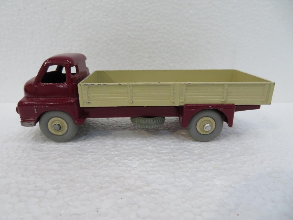 This is a Timed Online Auction on Bidspotter.co.uk, Click here to bid. Dinky Toys Big Bedford - Image 2 of 5