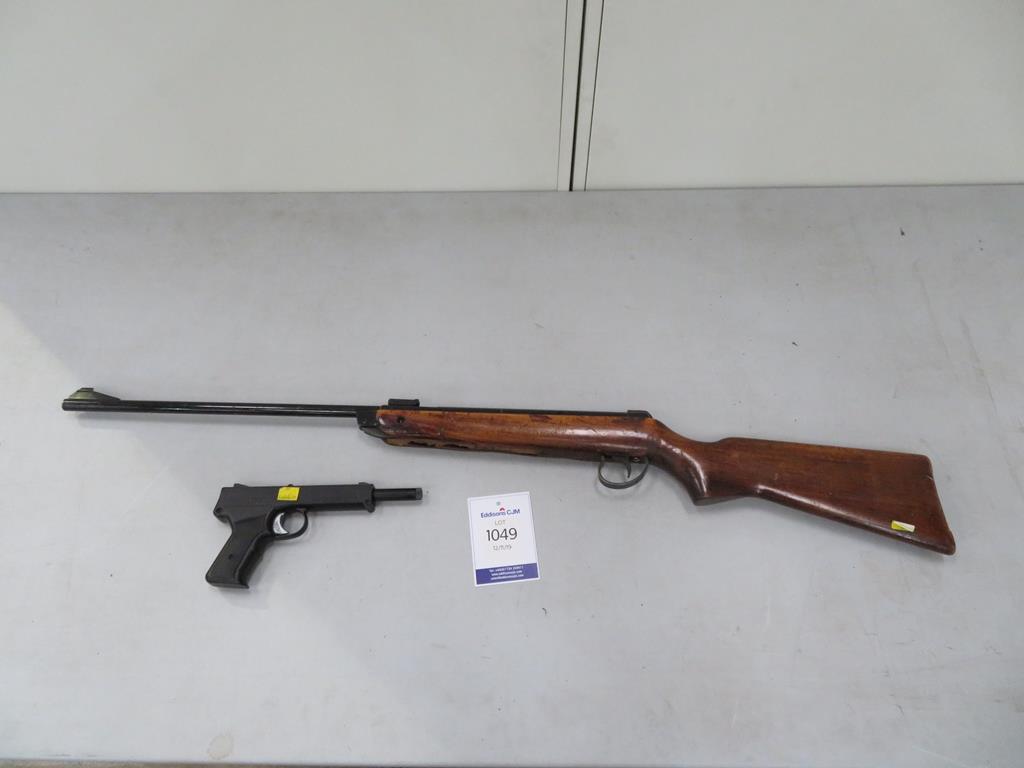 This is a Timed Online Auction on Bidspotter.co.uk, Click here to bid. BSA Meteor .22 Air Rifle in