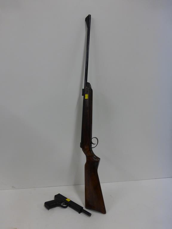 This is a Timed Online Auction on Bidspotter.co.uk, Click here to bid. BSA Meteor .22 Air Rifle in - Image 3 of 18