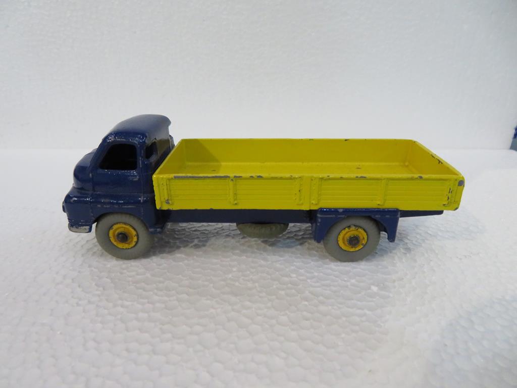 This is a Timed Online Auction on Bidspotter.co.uk, Click here to bid. A Dinky Big Bedford Lorry - Image 2 of 5