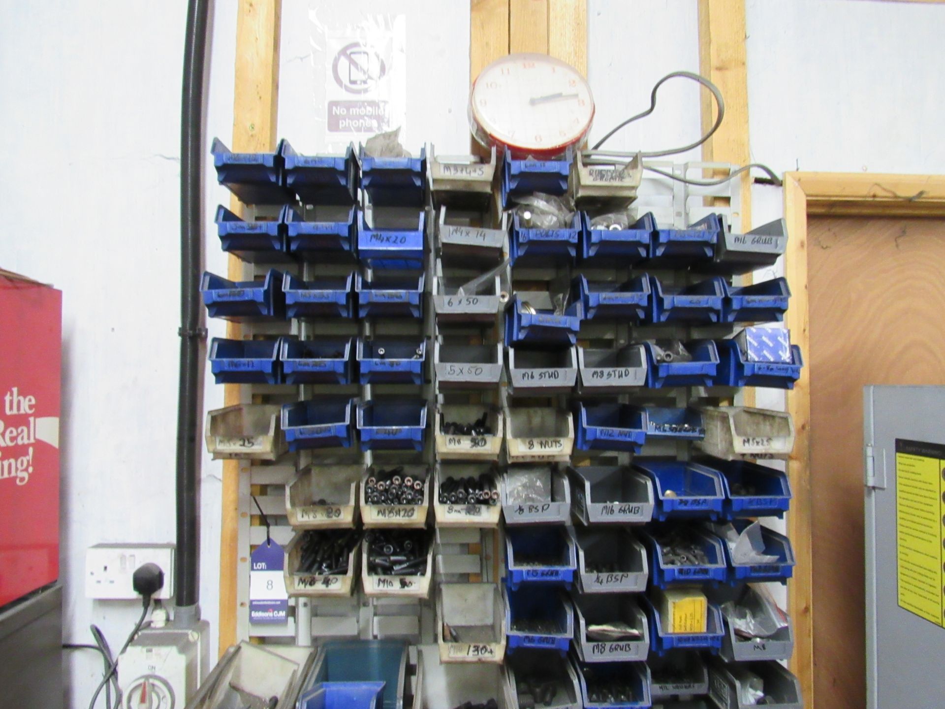 Quantity Bolts & Fittings to Rack - Image 3 of 3