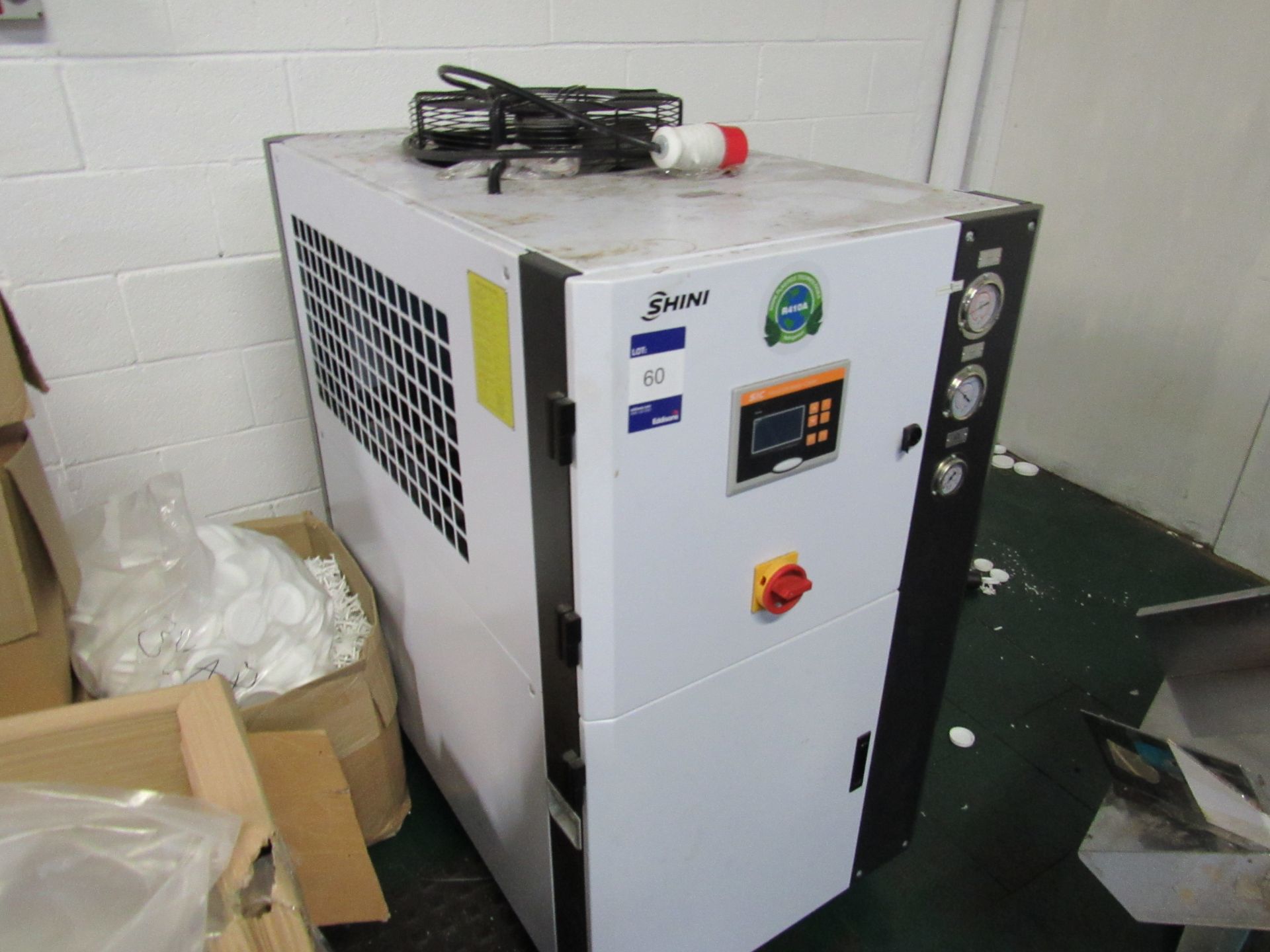 Shini SIC 2.5A-R2-P-CE Refrigerant Water Chiller,