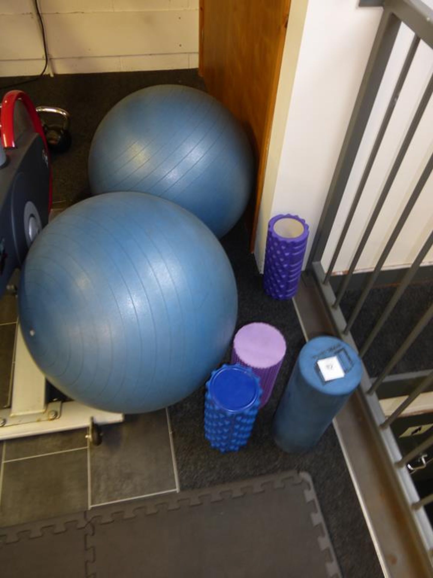 Swiss Balls, Rollers, Step & 'Jigsaw' Rubber Floor Mat