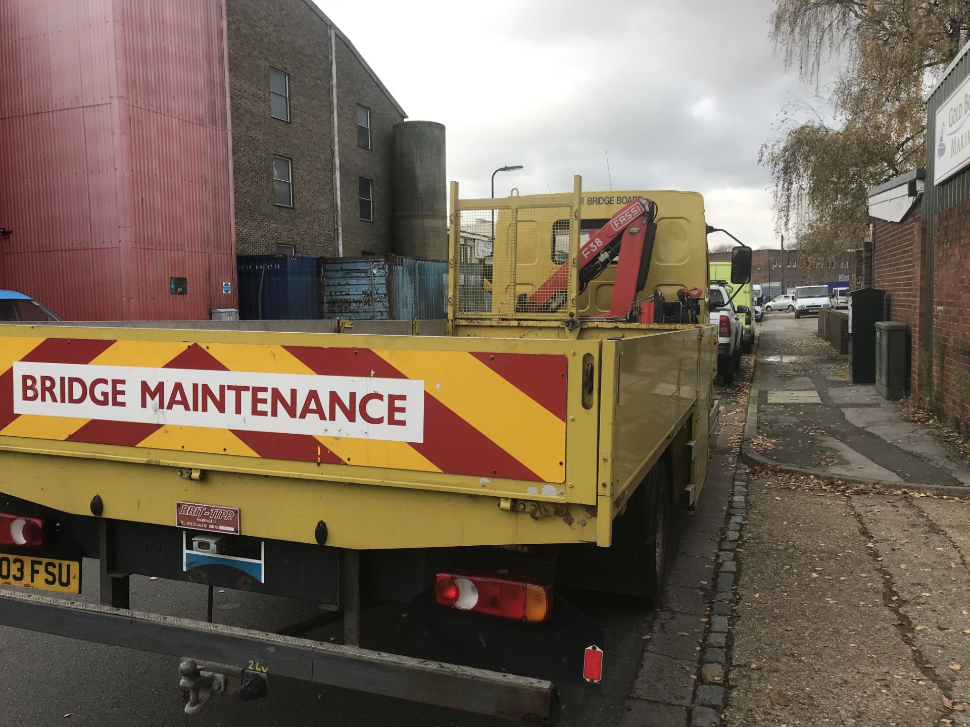 Renault 7.5t Drop side Lorry with Fassi F36 Crane - Image 7 of 9