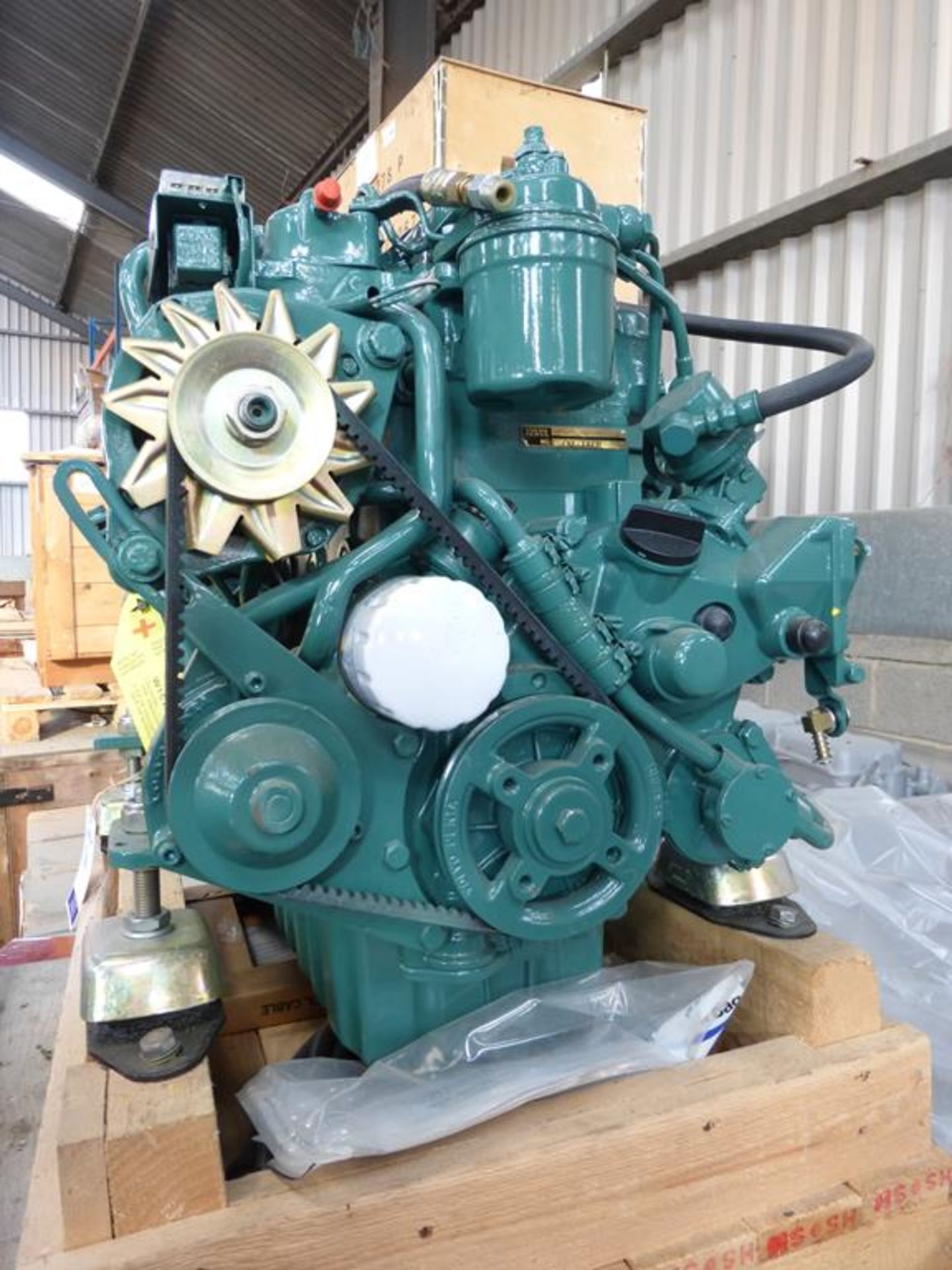 Volvo Penta 2000 Series Marine Diesel Engine - Image 2 of 4