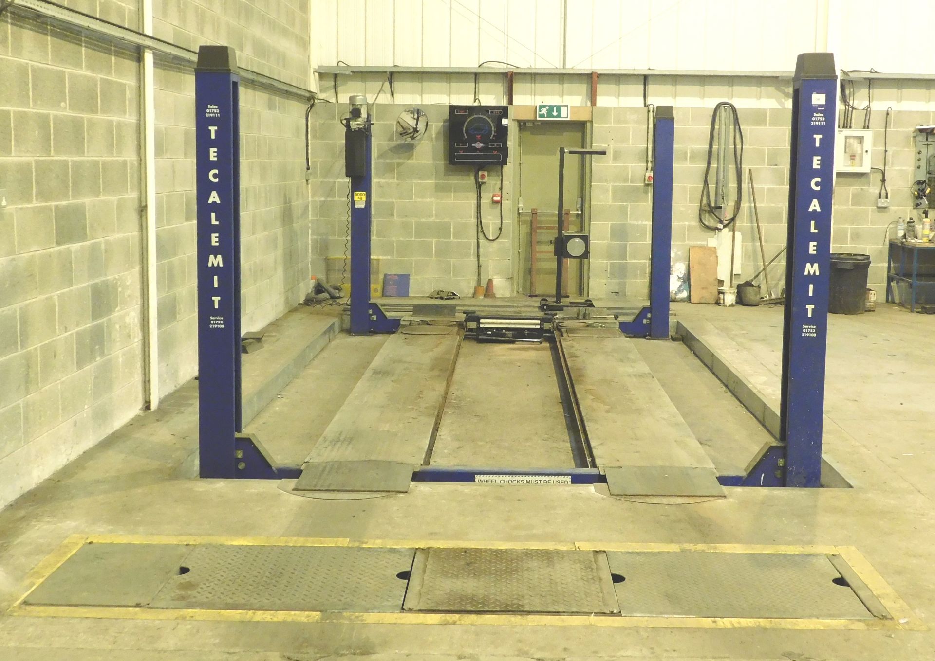 Tecalemit ATL MOT station comprising: Tecalemit SF9257 4 post ramp (Capacity 5000 KG, Year 2012,