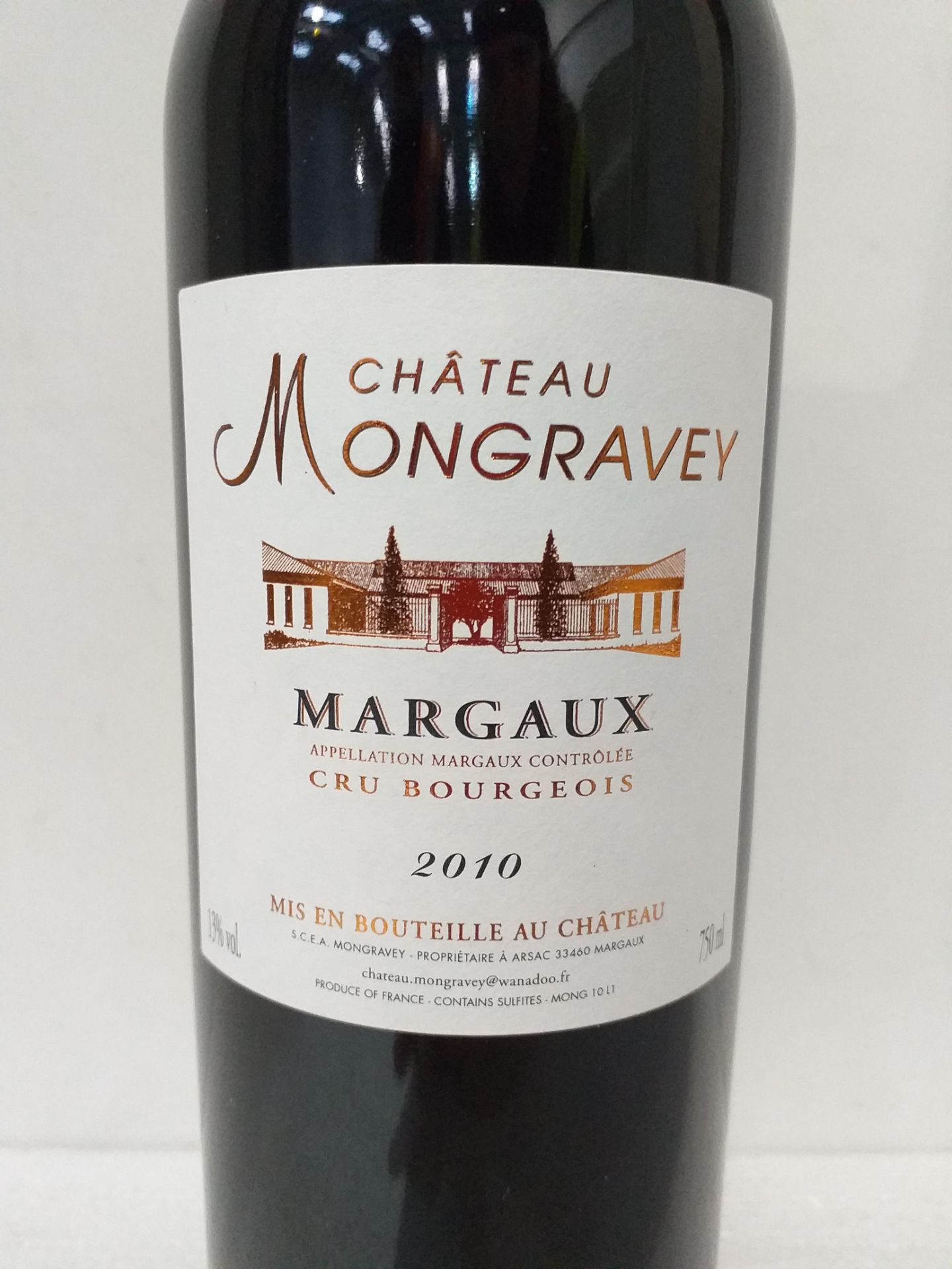 12 Bottles of Margaux 2010 - Image 2 of 3