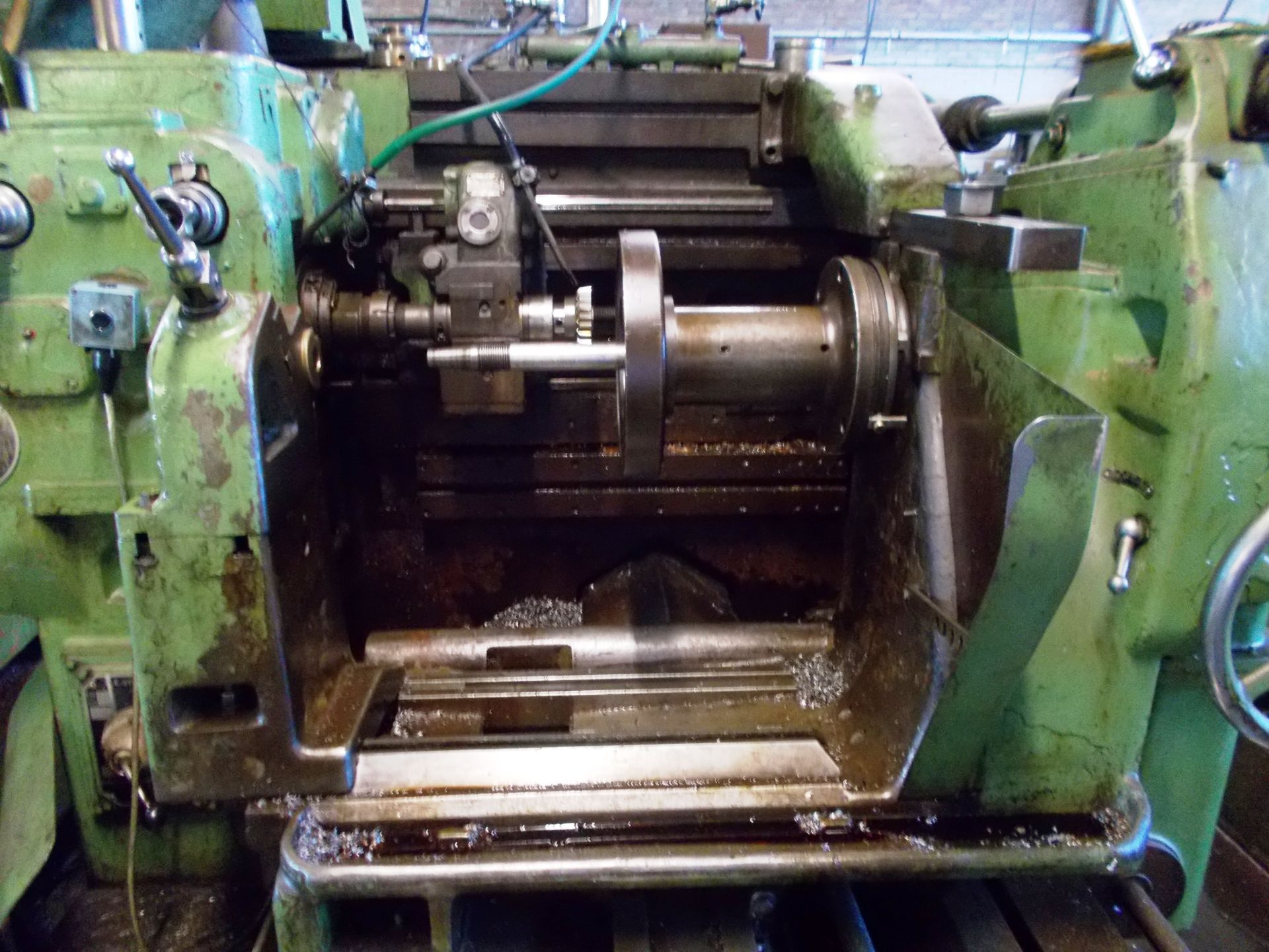 Sykes Type C52 gear shaper. *Please note, purchasers must drain the machines of oil, and remove with - Image 3 of 4