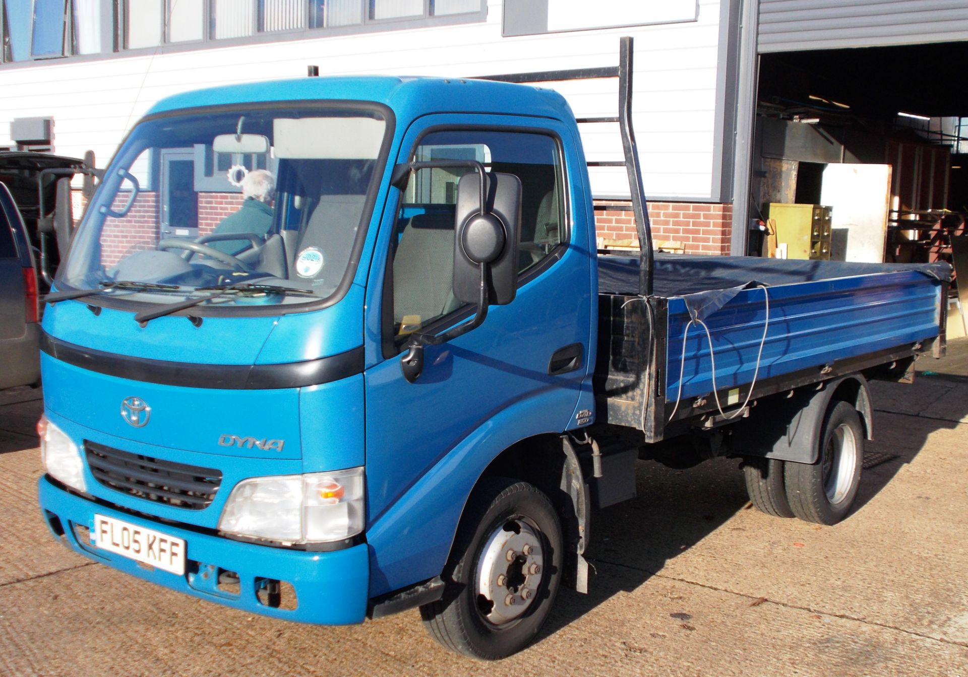 Toyota Dyna D4D 350 twin rear wheeled Drop Side Lo